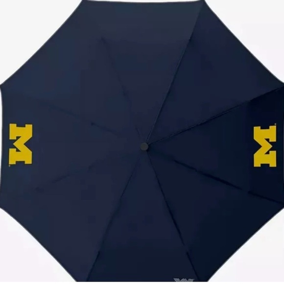New Weatherman Michigan Collapsible Travel Umbrella - Picture 3 of 4